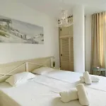 Apartello Modern In Downpark Апартамент